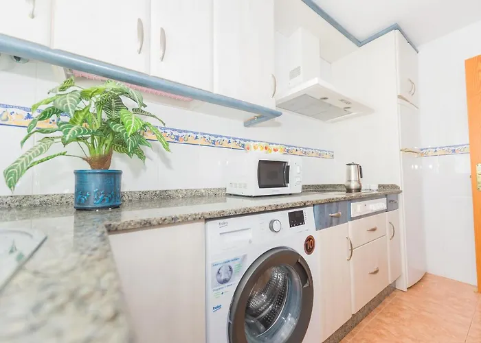 Terraza Vista Piscina Apartment