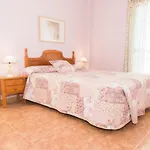 Terraza Vista Piscina * קוניל דה לה פרונטרה