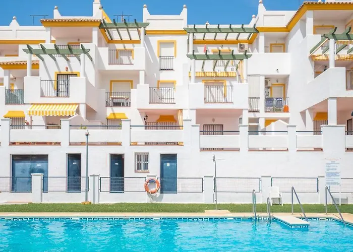 Terraza Vista Piscina Daire *